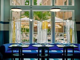 Memoir Warehouse District