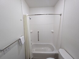 Texas Bungalows Hotel & Hotel Que at  i35 Austin Pflugerville