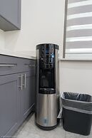 Texas Bungalows Hotel & Hotel Que at  i35 Austin Pflugerville