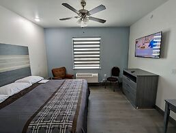 Texas Bungalows Hotel & Hotel Que at  i35 Austin Pflugerville