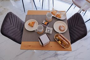 REDDIMUS Guest House