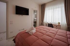 REDDIMUS Guest House