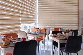 REDDIMUS Guest House