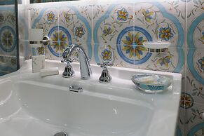 REDDIMUS Guest House