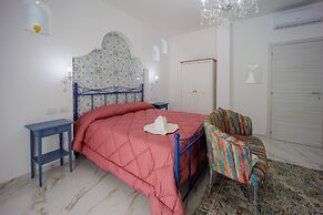 REDDIMUS Guest House