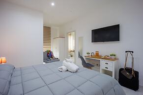 REDDIMUS Guest House