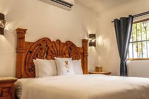 5 Frogs Hotel Bucerias