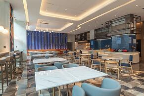 Holiday Inn Express Shanghai Changfeng Park by IHG