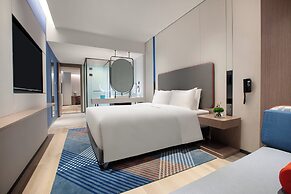 Holiday Inn Express Shanghai Changfeng Park by IHG