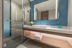 Holiday Inn Express Shanghai Changfeng Park by IHG