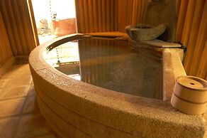 WAIN TO OYADO CHITOSE