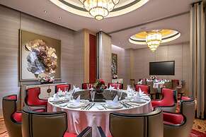 Solaire Resort North