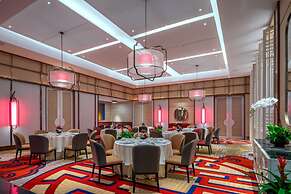 Solaire Resort North