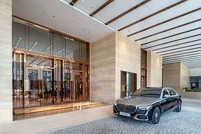 Solaire Resort North