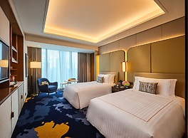 Solaire Resort North