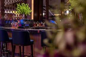 Solaire Resort North