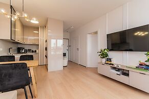 Letnica - Seaside Apartment 2 by GA