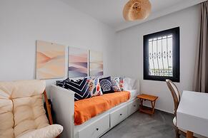 Villa With Sea View Balcony 6 min to Beach