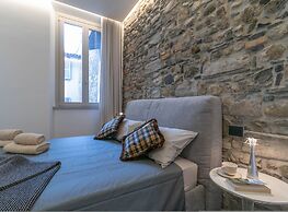 Casa Posta in Como With 1 Bedrooms and 1 Bathrooms