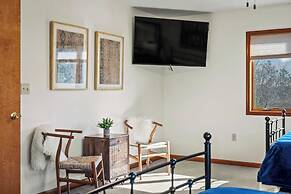 Lake View Retreat Avantstay Entertainer's Home Yard, Deck, Game Room