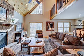 Top Notch Lodge by Avantstay Hot Tub, Game Room, Community Pool, Deck