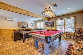 Top Notch Lodge by Avantstay Hot Tub, Game Room, Community Pool, Deck