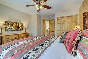 Over the Top Lodge by Avantstay Hot Tub, Shared Pool, Beach/lake Acces