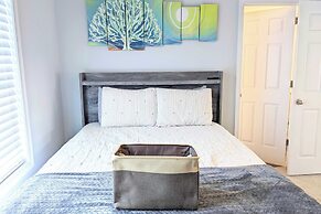 Woodland Chalet by Avantstay Deck + Lake Access