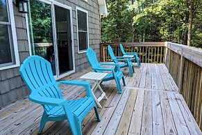 Woodland Chalet by Avantstay Deck + Lake Access