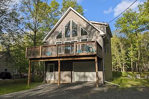 Woodland Chalet by Avantstay Deck + Lake Access