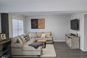 Woodland Chalet by Avantstay Deck + Lake Access