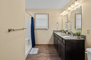 Summit Solitude by Avantstay Lake & Beach Access