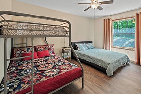 Summit Solitude by Avantstay Lake & Beach Access