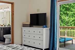 Summit Solitude by Avantstay Lake & Beach Access