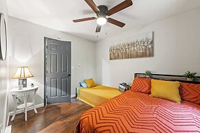 The Tranquil Trails by Avantstay Lake Access, Deck, Fireplace