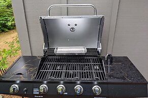 Alpine Allure by Avantstay Indoor Hot Tub, Game Loft, Enclosed Deck