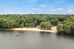 The Nest at Brier Crest by Avantstay Game Room, Expansive Deck & Fire 