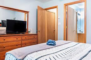 The Nest at Brier Crest by Avantstay Game Room, Expansive Deck & Fire 