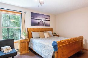 The Nest at Brier Crest by Avantstay Game Room, Expansive Deck & Fire 