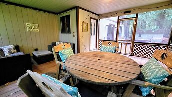 Mountain Memories by Avantstay Hot Tub Enclosed Deck, Large Yard w/ Fi