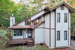 Mountain Memories by Avantstay Hot Tub Enclosed Deck, Large Yard w/ Fi