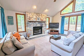 Mountain Memories by Avantstay Hot Tub Enclosed Deck, Large Yard w/ Fi