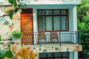 Royal Reach Udawalawe