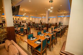 Royal Reach Udawalawe