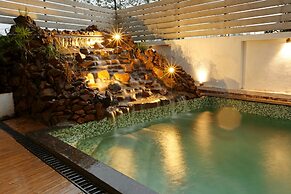 Zen Villa by Shiloh Stays