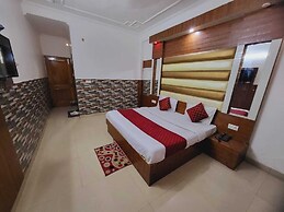 Hotel New Blue Sapphire Katra