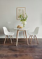 Entertainment District Suites & Towers Toronto