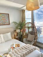 Entertainment District Suites & Towers Toronto