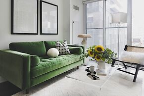 Entertainment District Suites & Towers Toronto