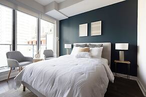 Entertainment District Suites & Towers Toronto